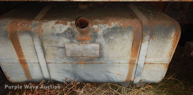 image for item DH3819 1997 Crane Carrier  refuse truck