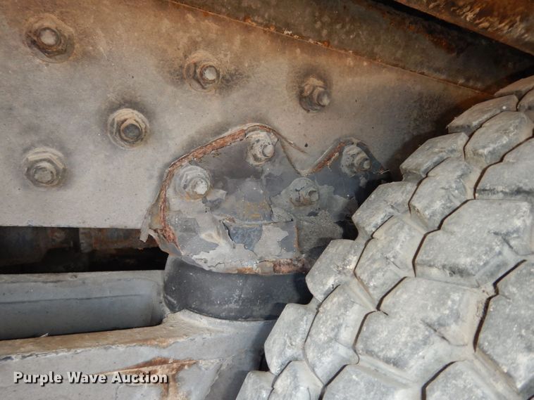 image for item DH3819 1997 Crane Carrier  refuse truck