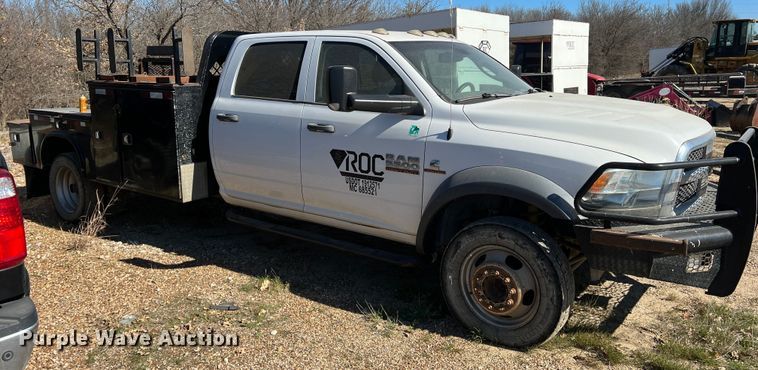 image for item DI8526 2014 Dodge Ram 5500HD  Crew Cab flatbed truck