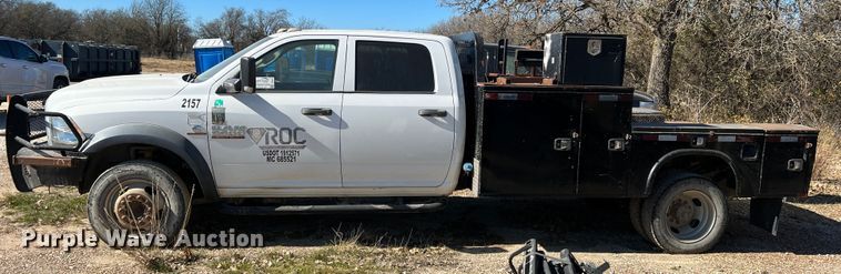 image for item DI8526 2014 Dodge Ram 5500HD  Crew Cab flatbed truck