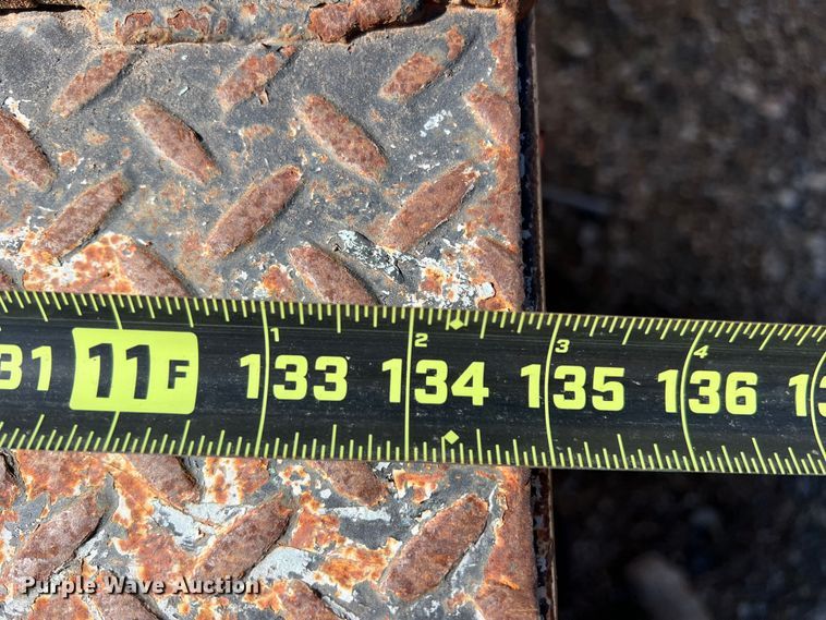 image for item DI8526 2014 Dodge Ram 5500HD  Crew Cab flatbed truck