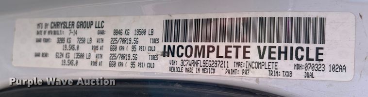 image for item DI8526 2014 Dodge Ram 5500HD  Crew Cab flatbed truck