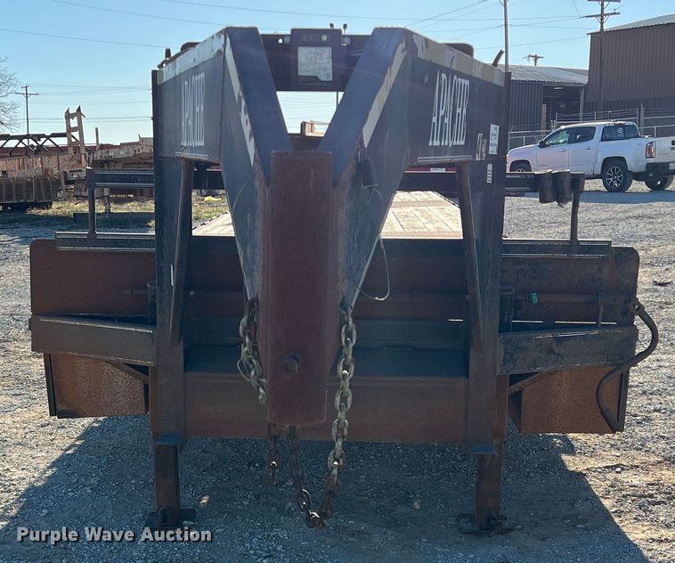 image for item DJ6578 2005 Apache  equipment trailer