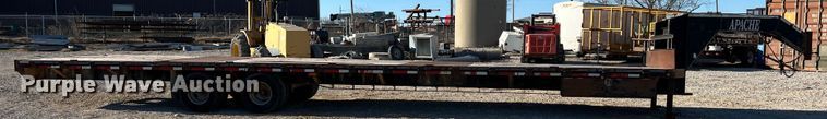 image for item DJ6578 2005 Apache  equipment trailer