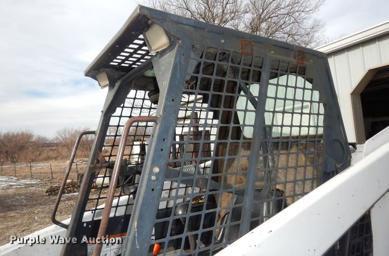 image for item DK7554 1998 Bobcat 863  skid steer loader