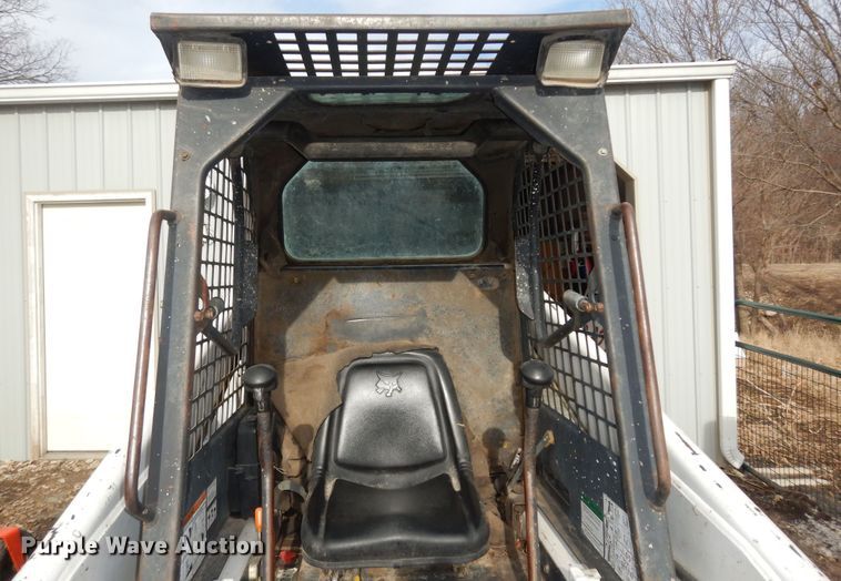 image for item DK7554 1998 Bobcat 863  skid steer loader