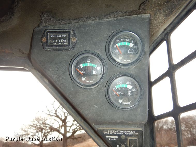 image for item DK7554 1998 Bobcat 863  skid steer loader