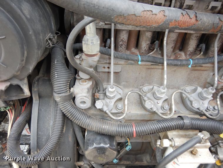 image for item DK7554 1998 Bobcat 863  skid steer loader