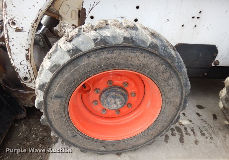 image for item DK7554 1998 Bobcat 863  skid steer loader