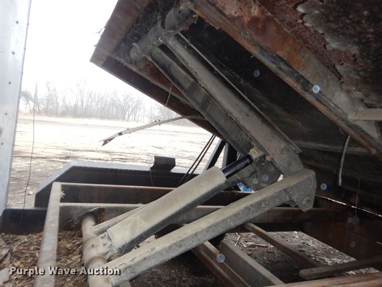 image for item DK7556 2017 Shop built  refuse trailer