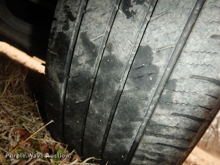 image for item DK7561 2014 Chrysler Town & Country  van