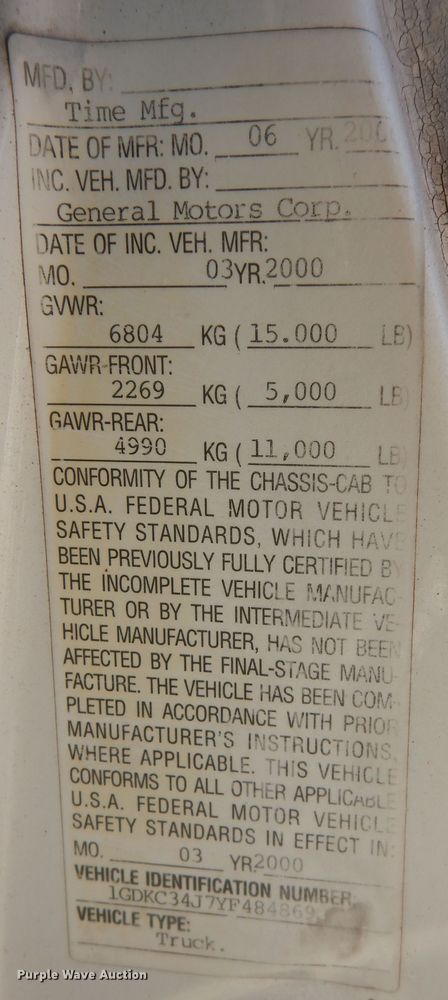 image for item DK7566 2000 GMC Sierra 3500HD  bucket truck