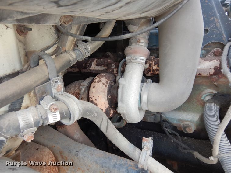 image for item DK7567 1993 International 4954  refuse truck