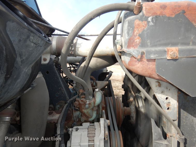 image for item DK7567 1993 International 4954  refuse truck