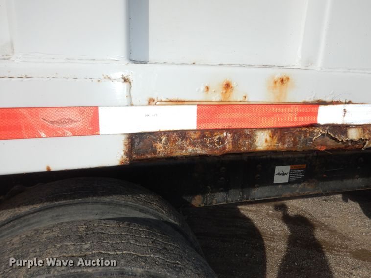 image for item DK7567 1993 International 4954  refuse truck