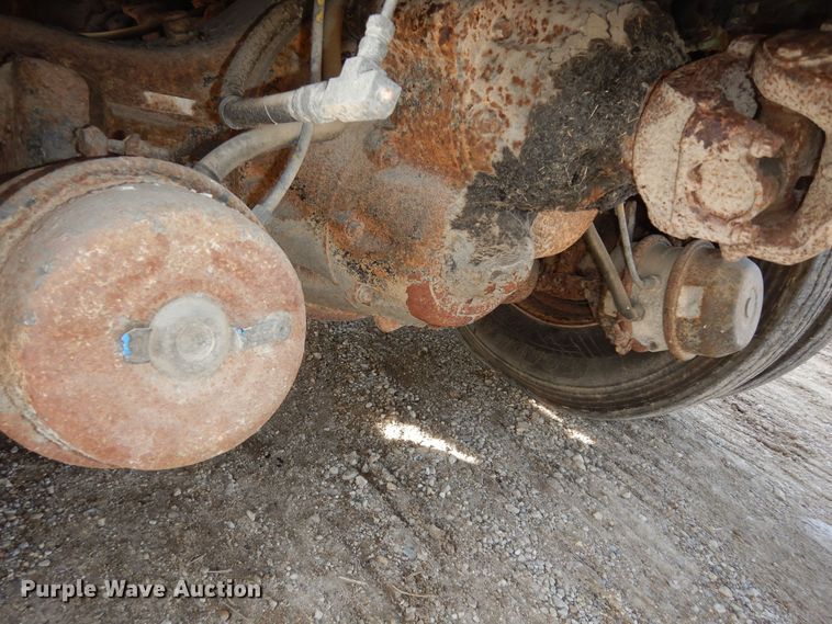 image for item DK7567 1993 International 4954  refuse truck