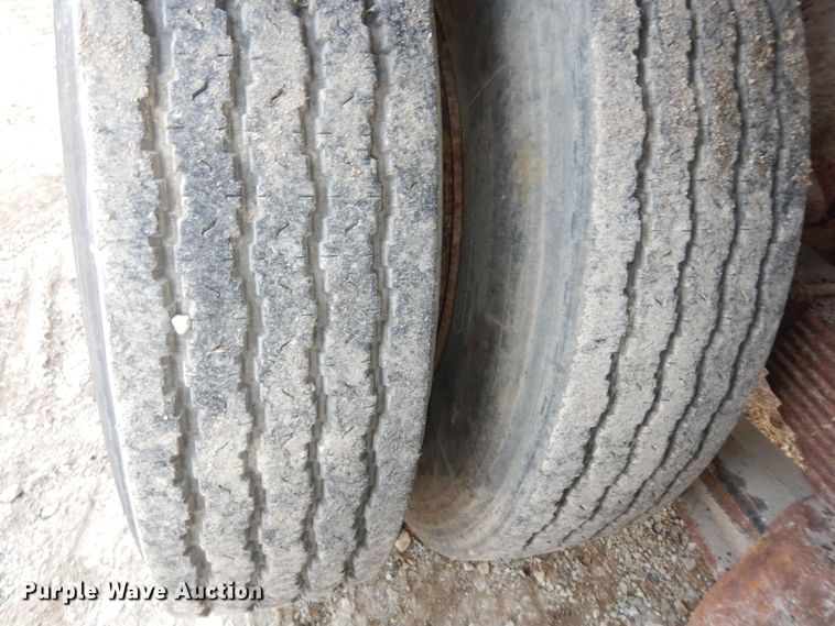 image for item DK7567 1993 International 4954  refuse truck