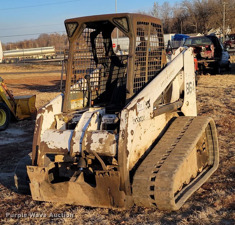 image for item DM8178 2000 Bobcat 864  tracked skid steer loader