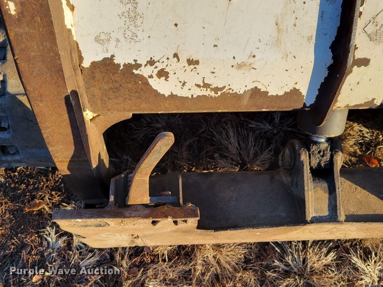 image for item DM8178 2000 Bobcat 864  tracked skid steer loader