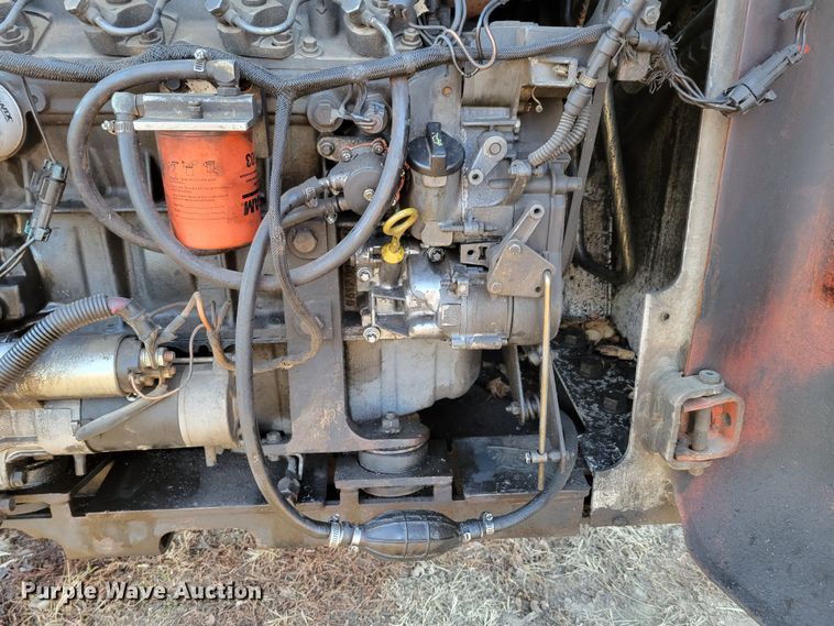 image for item DM8178 2000 Bobcat 864  tracked skid steer loader