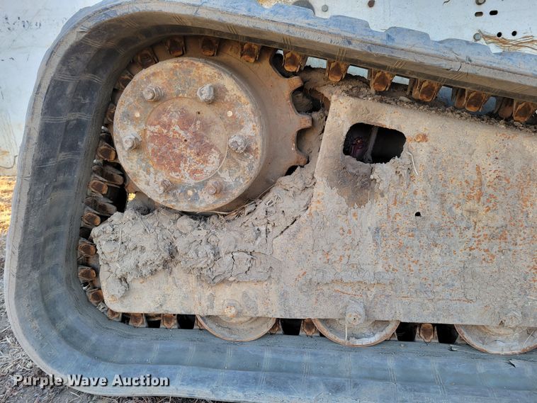 image for item DM8178 2000 Bobcat 864  tracked skid steer loader