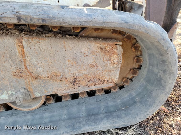 image for item DM8178 2000 Bobcat 864  tracked skid steer loader