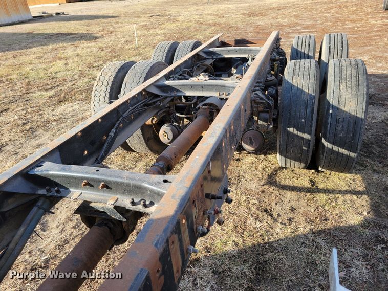 image for item DM8180 1998 Mack CH613  truck cab and chassis