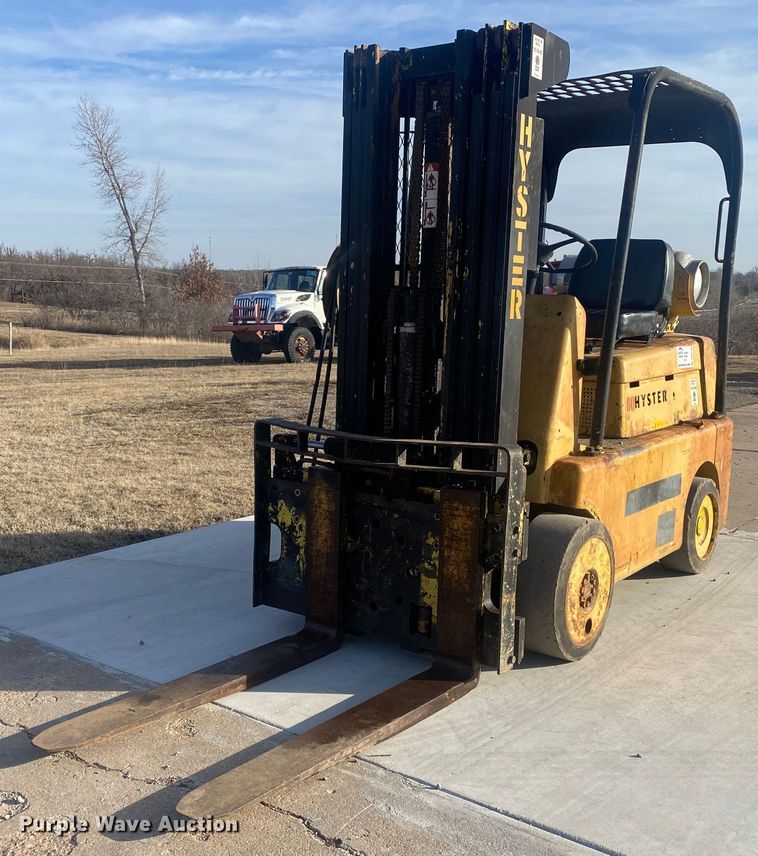 image for item DN8142 Hyster S80  forklift