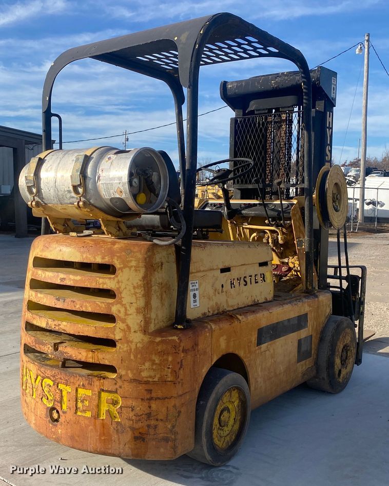 image for item DN8142 Hyster S80  forklift