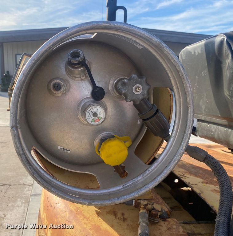 image for item DN8142 Hyster S80  forklift