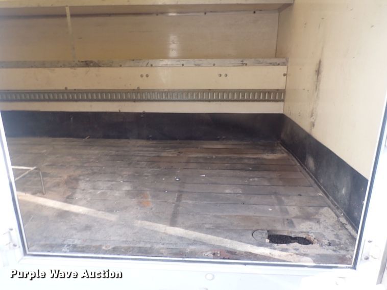 image for item DQ3911 2013 Ford E450  delivery truck