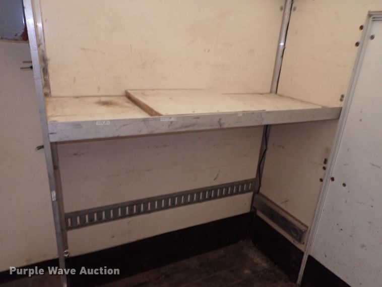 image for item DQ3911 2013 Ford E450  delivery truck