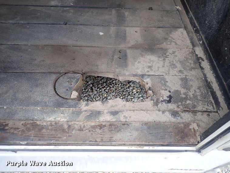 image for item DQ3911 2013 Ford E450  delivery truck