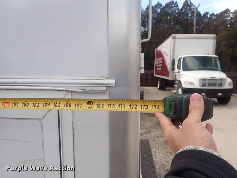 image for item DQ3911 2013 Ford E450  delivery truck