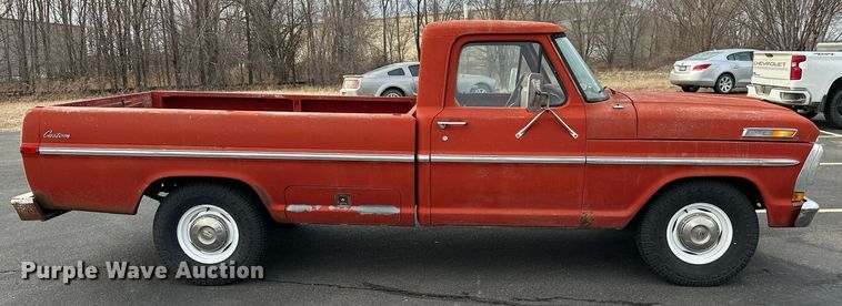 image for item DR9187 1972 Ford F100  pickup truck