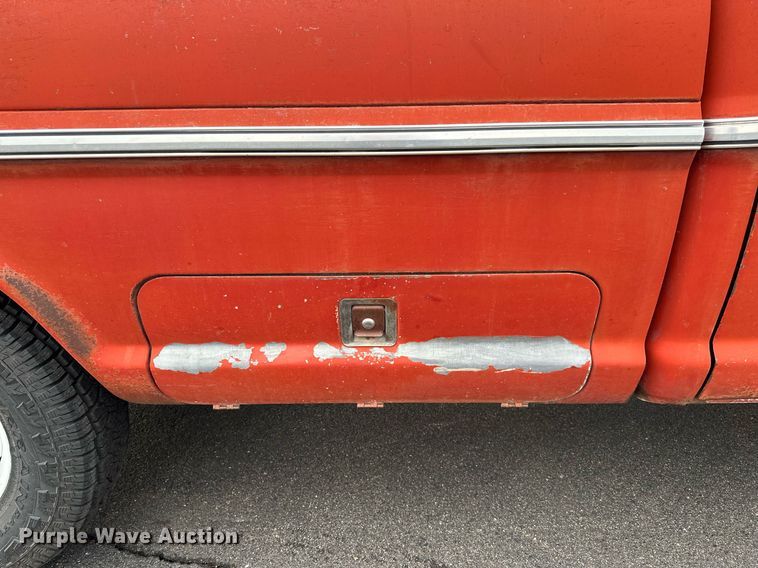 image for item DR9187 1972 Ford F100  pickup truck