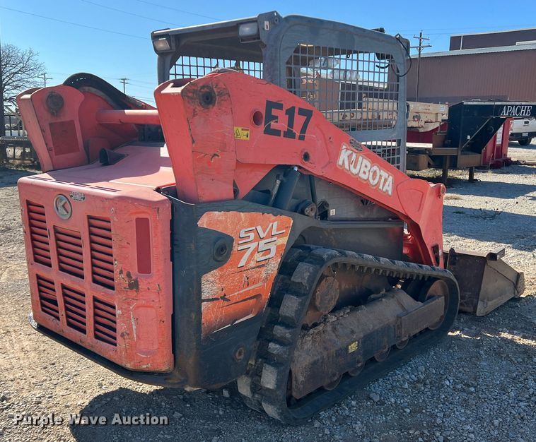 image for item DS2645 2010 Kubota SVL75  tracked skid steer loader