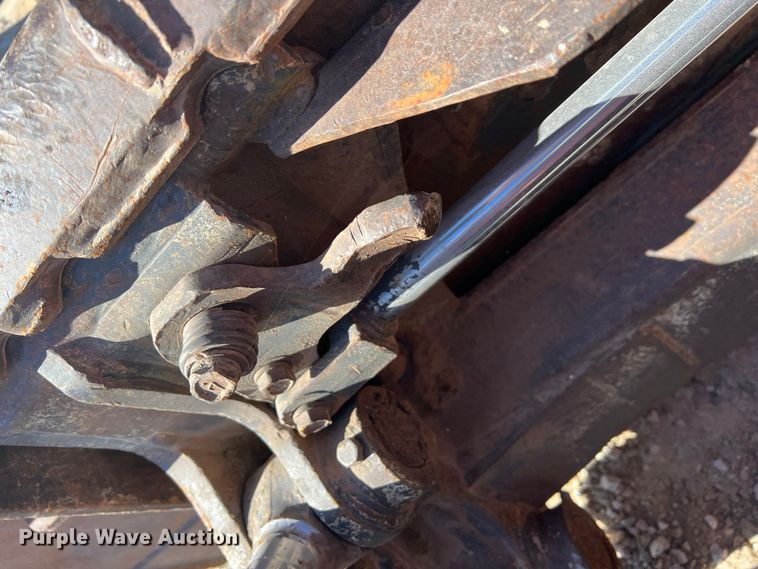 image for item DS2645 2010 Kubota SVL75  tracked skid steer loader