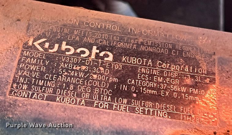 image for item DS2645 2010 Kubota SVL75  tracked skid steer loader