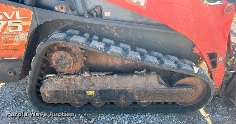 image for item DS2645 2010 Kubota SVL75  tracked skid steer loader