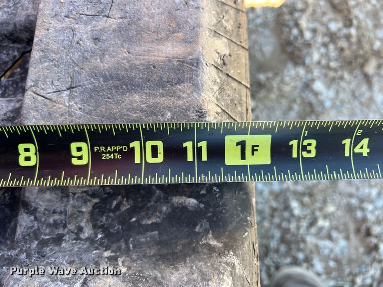 image for item DS2645 2010 Kubota SVL75  tracked skid steer loader