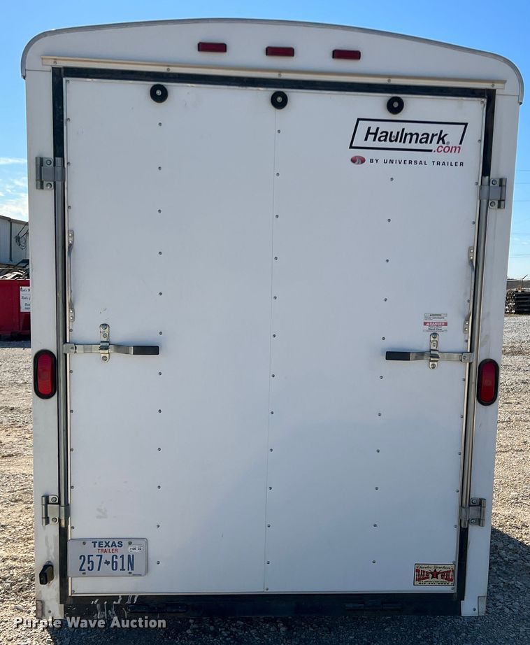 image for item DS2646 2011 Haulmark  enclosed cargo trailer