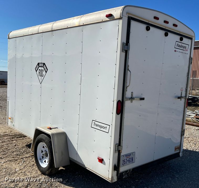 image for item DS2646 2011 Haulmark  enclosed cargo trailer