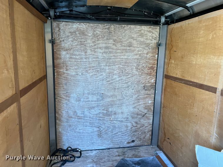 image for item DS2646 2011 Haulmark  enclosed cargo trailer