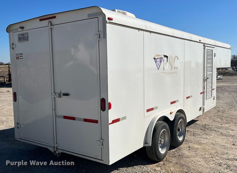 image for item DS2652 2017 W-W Trailers  enclosed cargo trailer