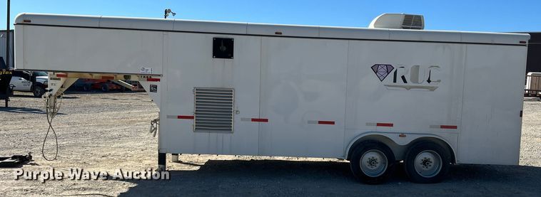 image for item DS2652 2017 W-W Trailers  enclosed cargo trailer