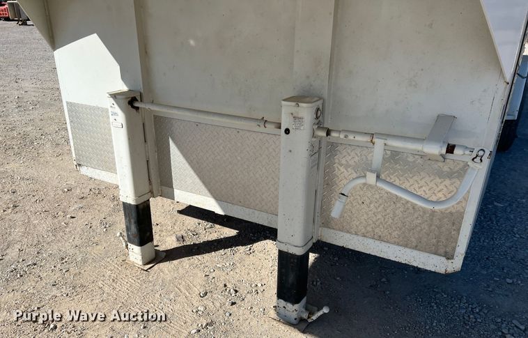 image for item DS2652 2017 W-W Trailers  enclosed cargo trailer