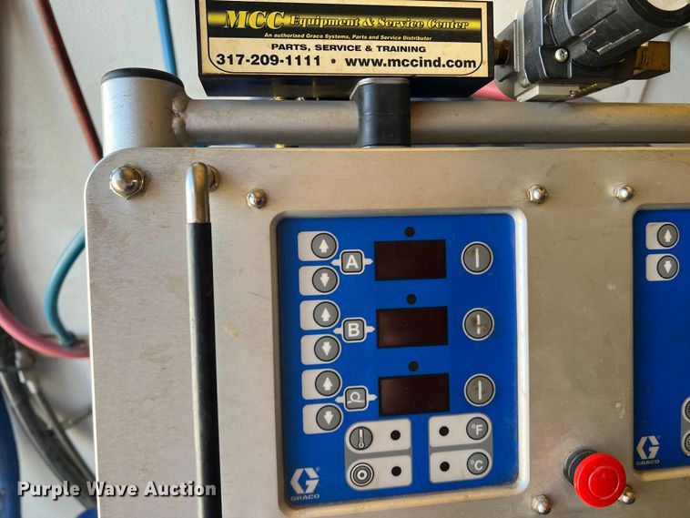 image for item DS2652 2017 W-W Trailers  enclosed cargo trailer