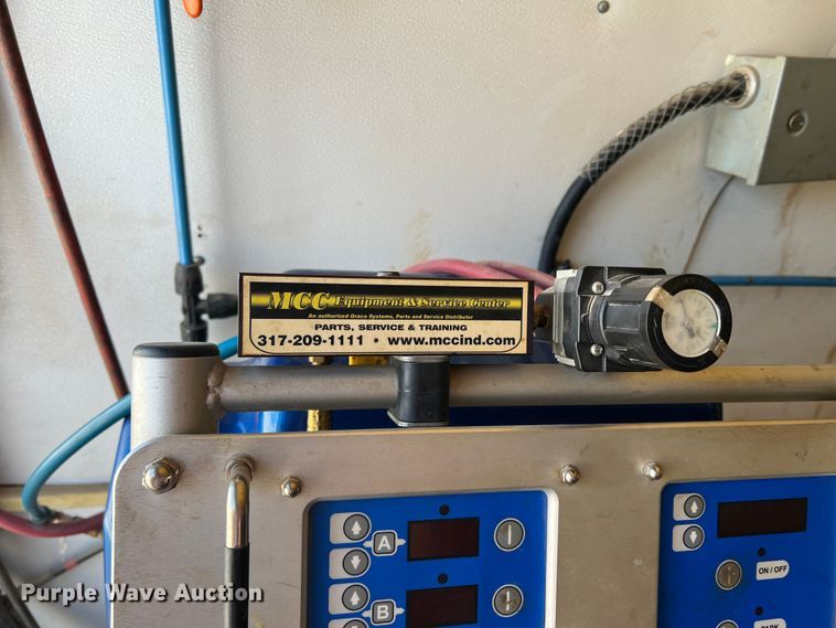 image for item DS2652 2017 W-W Trailers  enclosed cargo trailer