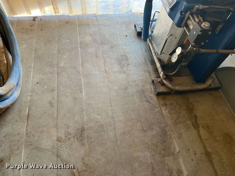 image for item DS2652 2017 W-W Trailers  enclosed cargo trailer